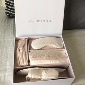 Brand New Victoria Secret Bride Box